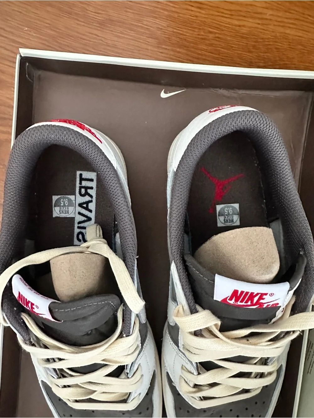 Travis Scott x Jordan 1 Low OG 